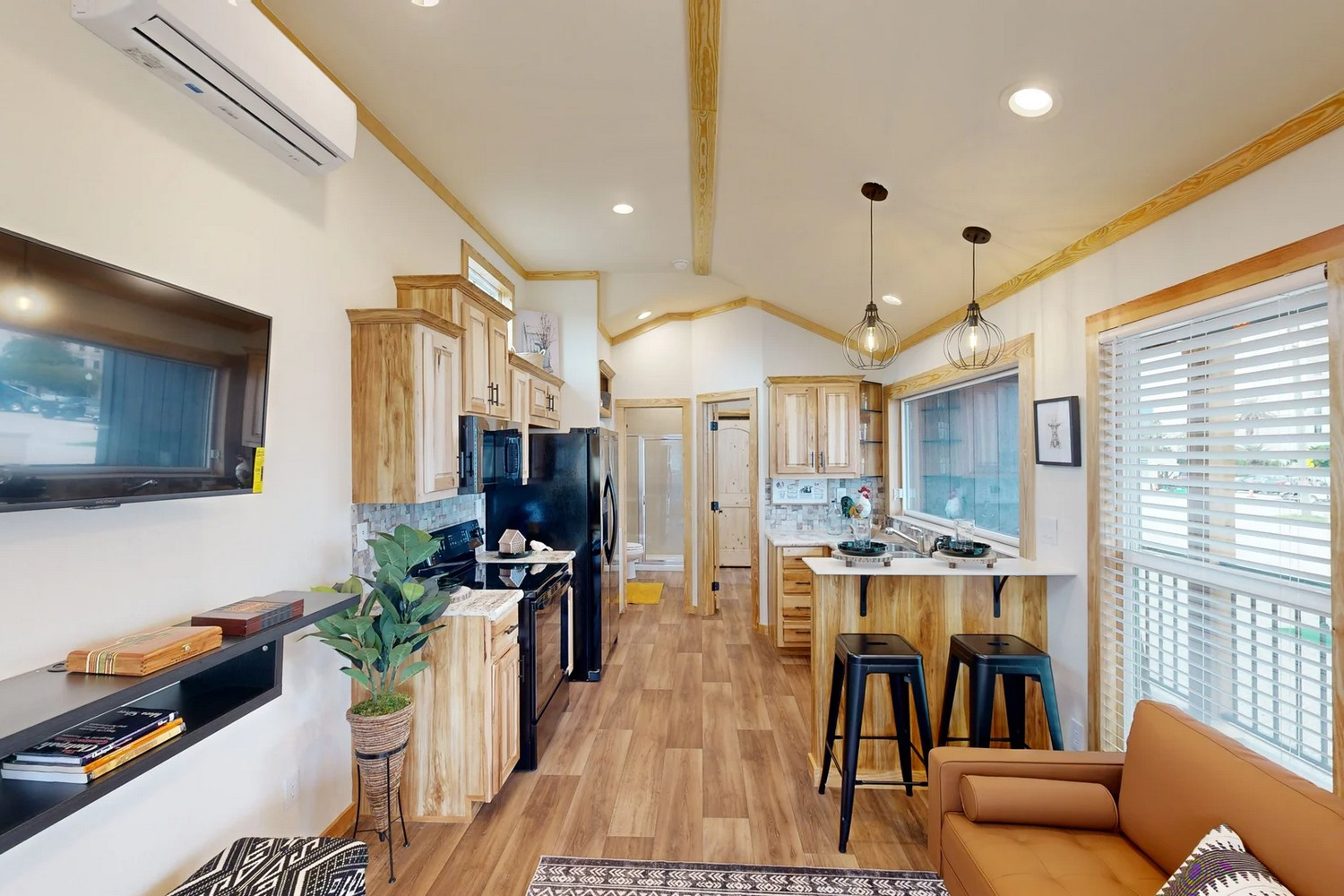 Brazos_PC-541P_Park_Cottage_Park_model_RV_Tiny_Home-17