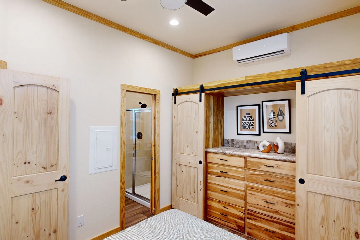 Brazos_PC-541P_Park_Cottage_Park_model_RV_Tiny_Home-8
